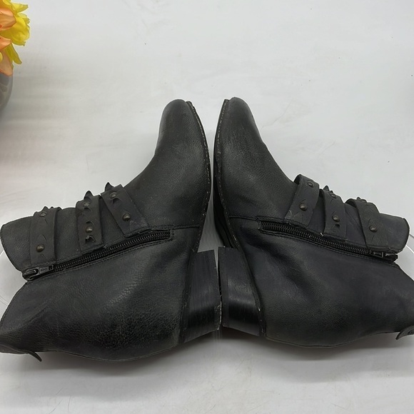 OTBT Valley View Dark Brown Ankle Bootie Size 8. BAB2398F - Picture 5 of 8